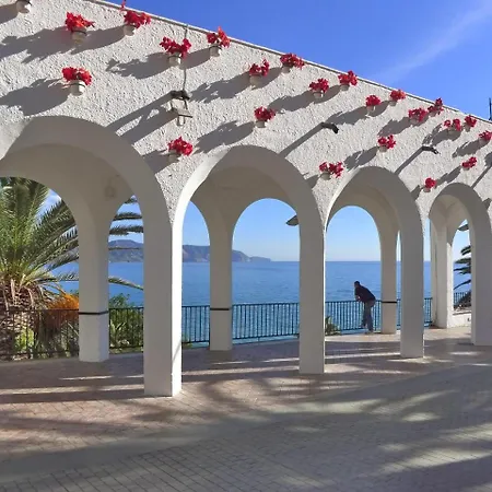 Daire Tres Marias Nerja